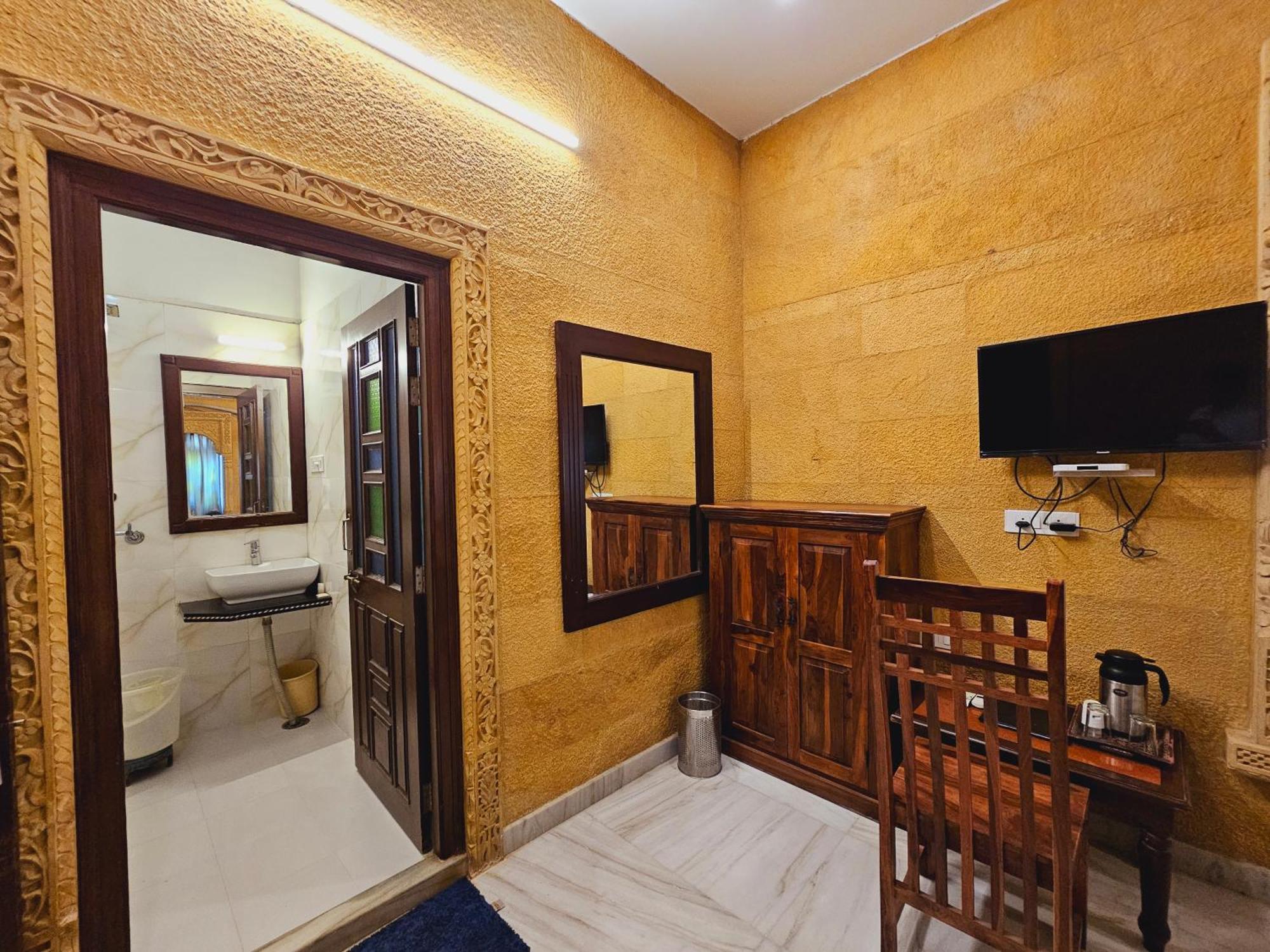 Hotel Royal Jaisalmer Exterior photo